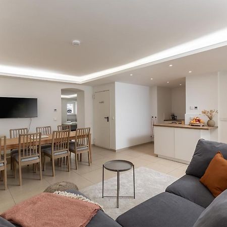 Spacious Apartment In Hemholtzkiez Prenzlauer Berg For 8 People Hiddenseer Berlin Bagian luar foto
