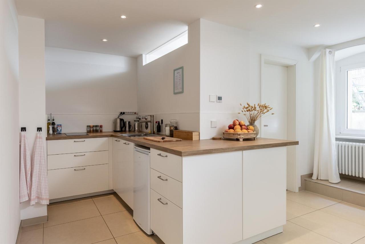 Spacious Apartment In Hemholtzkiez Prenzlauer Berg For 8 People Hiddenseer Berlin Bagian luar foto